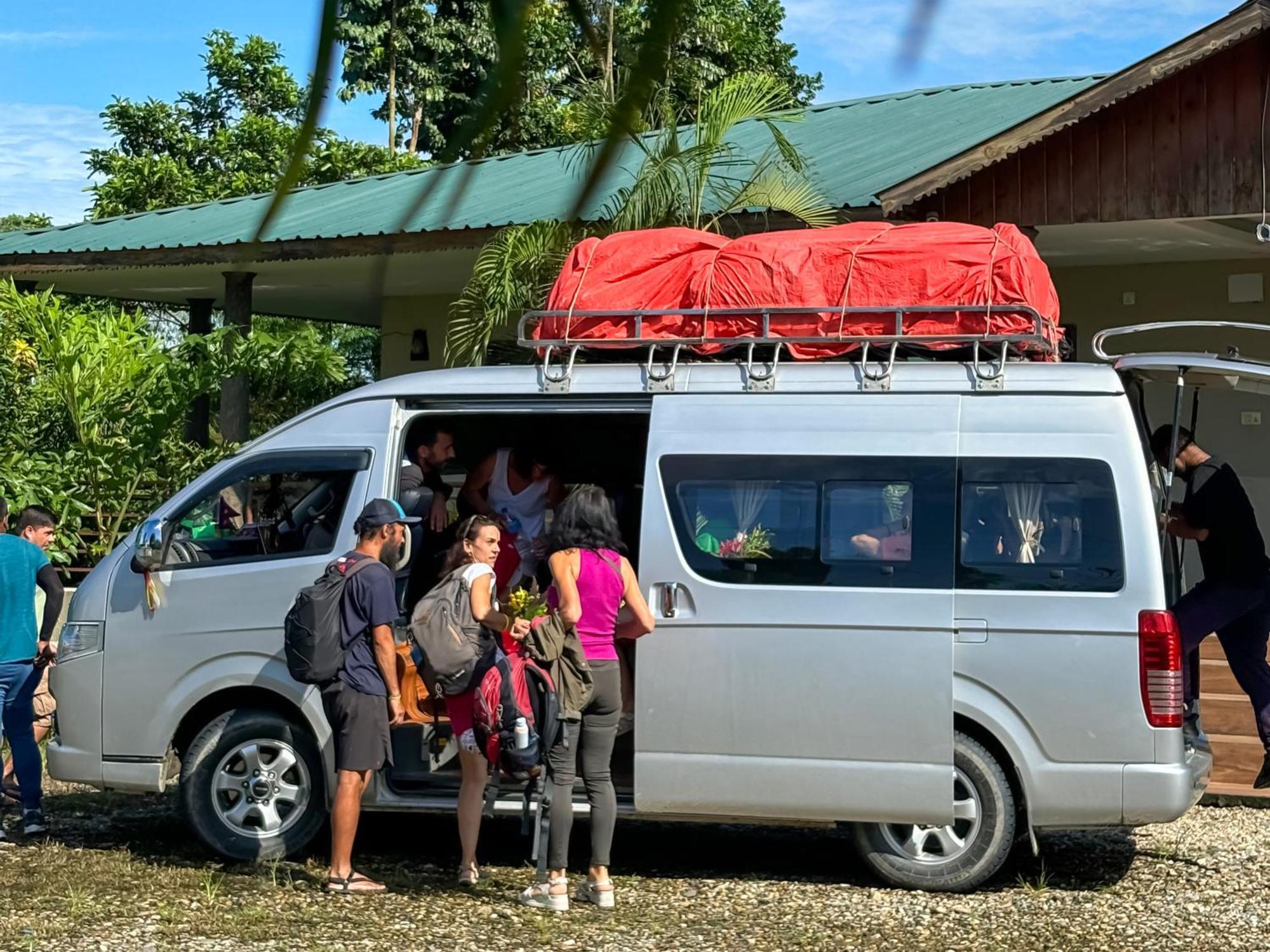Greenland Safari, Sauraha Zewnętrze zdjęcie